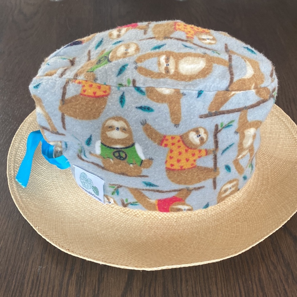Fun pixie scrub hat bundle/lot from Etsy - Picture 6 of 10